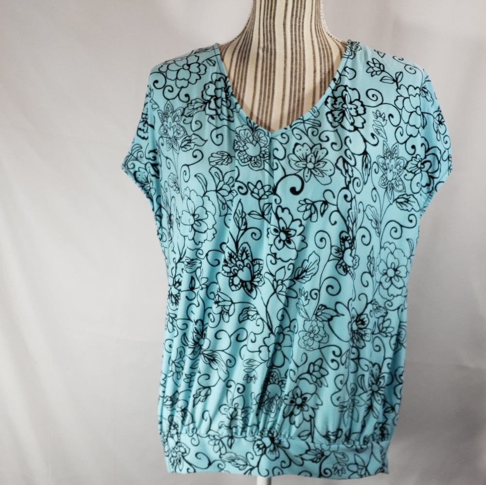 Victoria Aqua w/ Black Floral Print V Neck Cap Sleeve Top Size Small